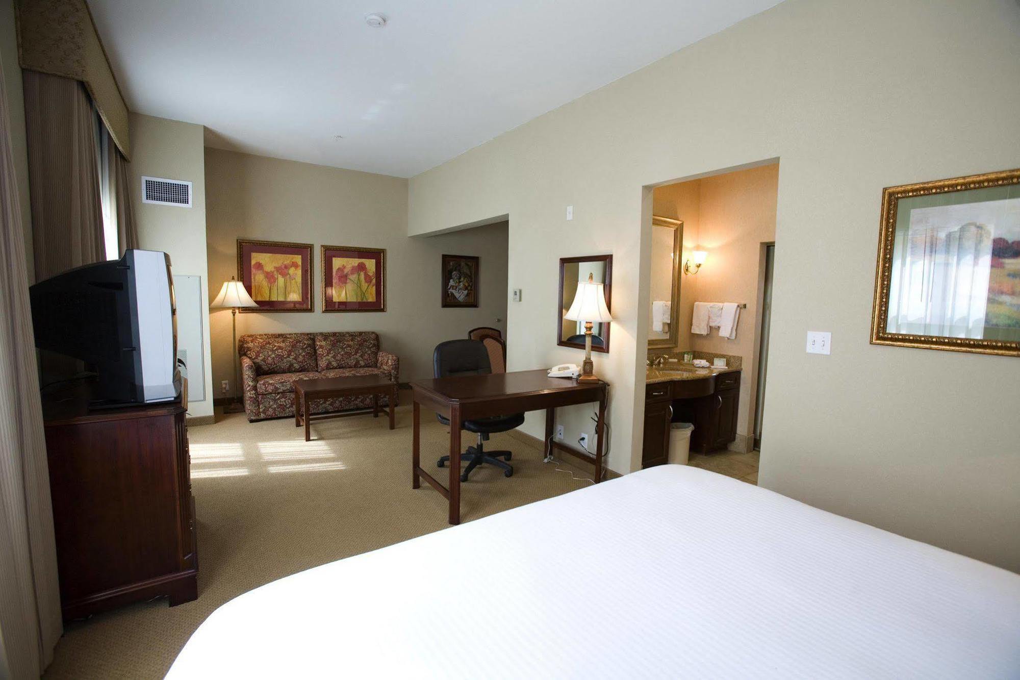 Homewood Suites By Hilton Covington Room photo